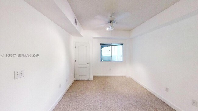 Building Photo - 6001 SW 70th St