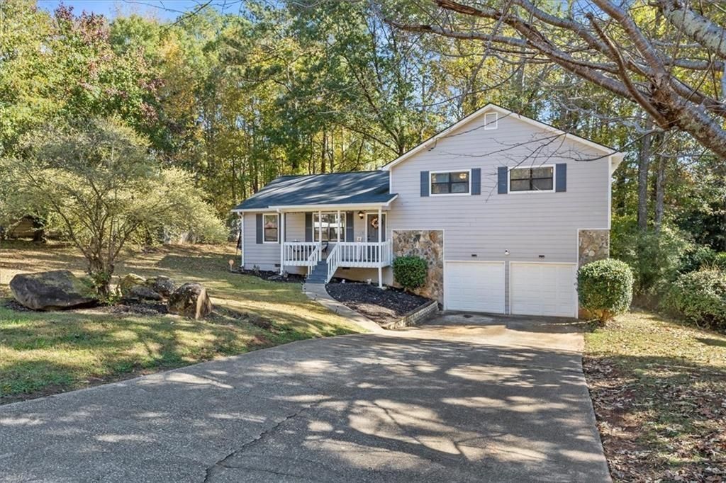 Building Photo - 4041 Woodbridge Ct