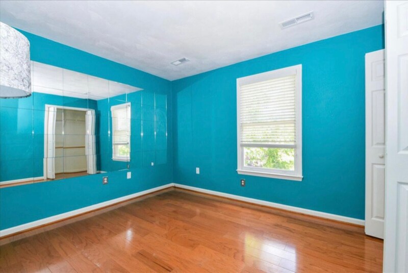 Building Photo - 5348 Cave Spring Ln