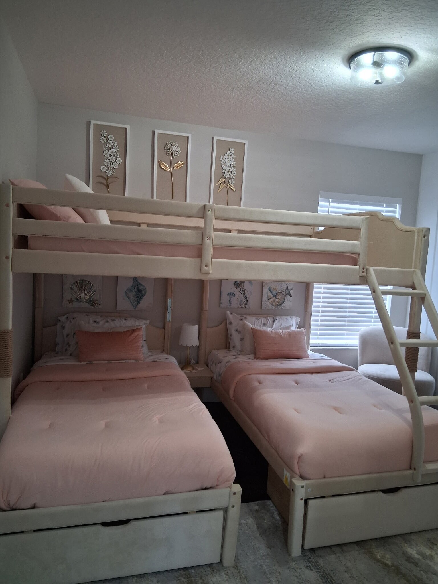 Building Photo - 4624 Cumbrian Lakes Dr