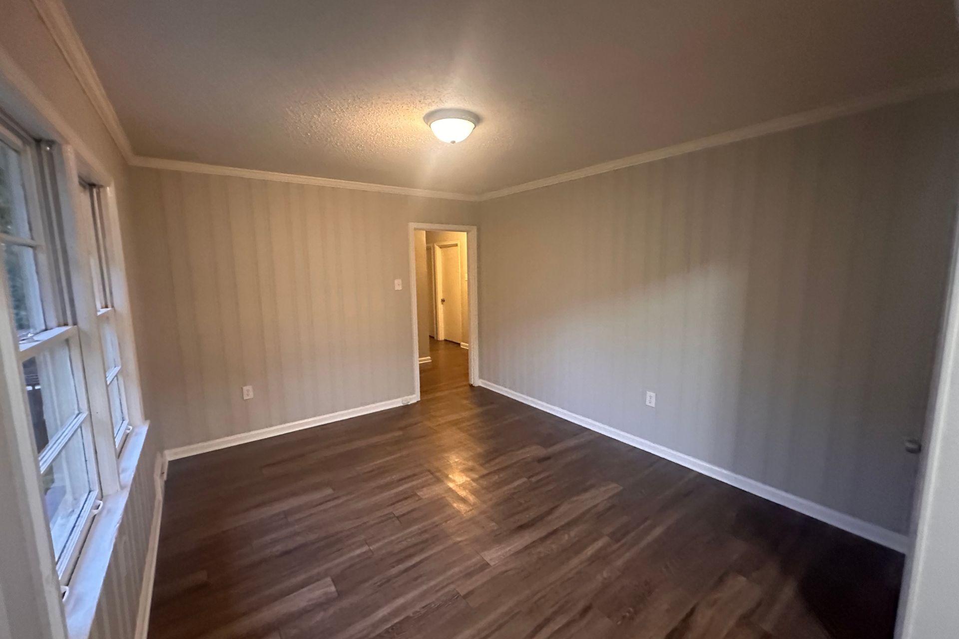 Building Photo - 1423 Whitney Ave