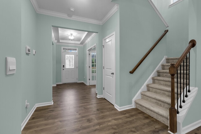 Building Photo - 1011 Yellowwood Aly