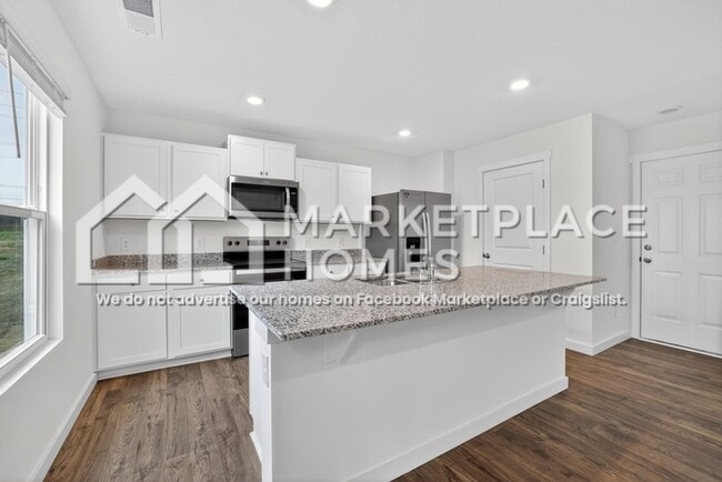 Building Photo - 4006 Wendell Rd NE