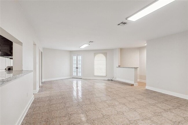 Building Photo - 9205 Jefferson Hwy