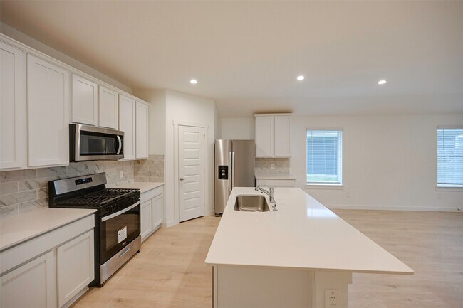 Building Photo - 31730 Hallington Hl Ln