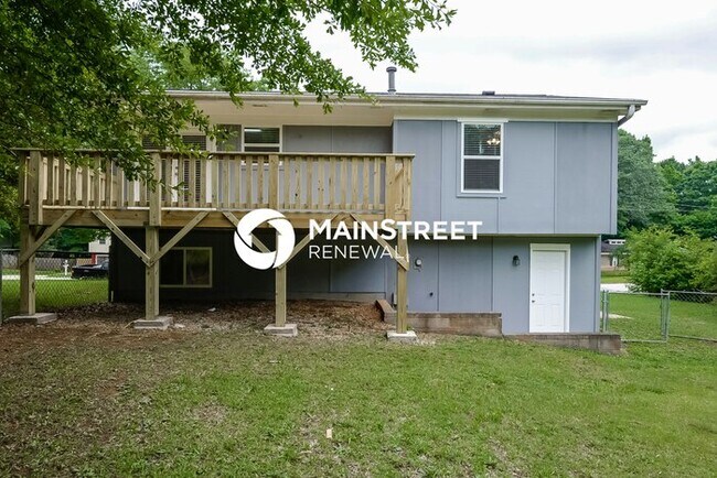 Building Photo - 4 Bedroom Pet-Friendly Home in Conyers, GA with Main Street Renewal