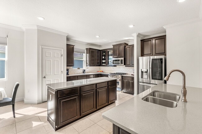 Building Photo - 6435 Montserrat Dr