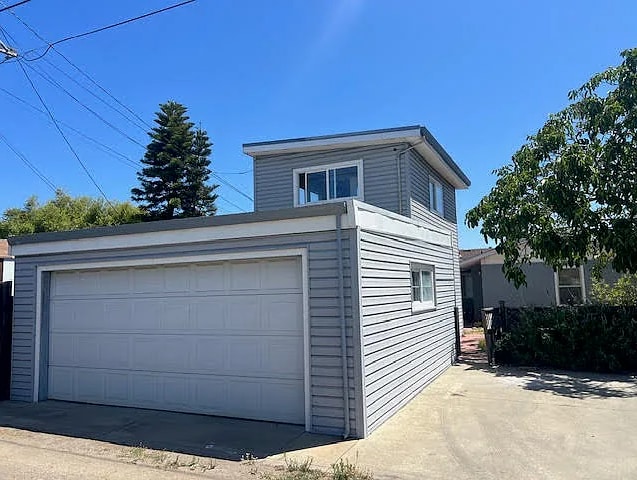 Building Photo - 121 Marnell Ave