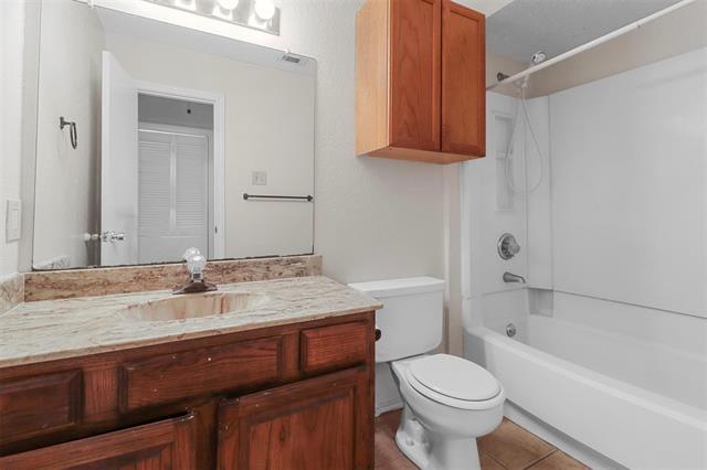 Building Photo - 713 Penn Pl