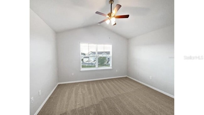 Building Photo - 3737 Plainview Dr