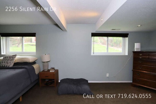 Building Photo - 2256 Silent Rain Dr
