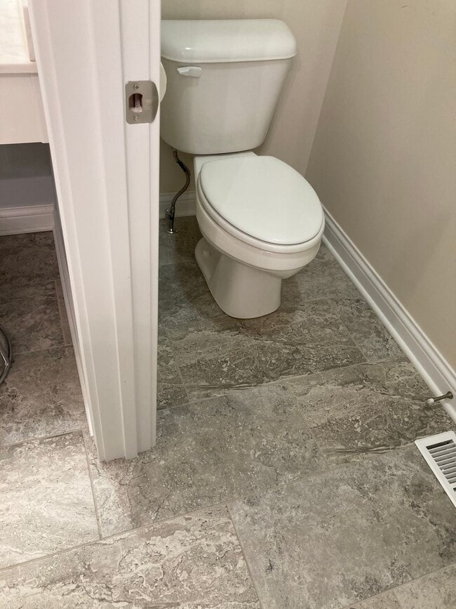 Building Photo - 241 Butterfield Dr