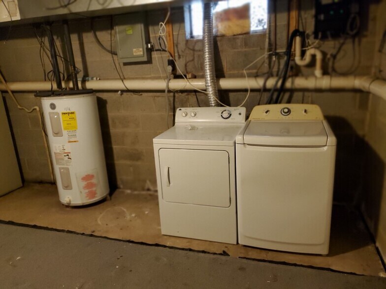 Basement - 324 Garden Ave