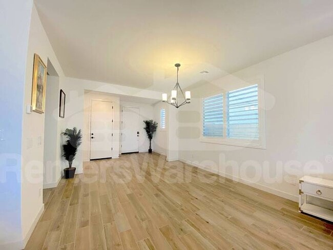 Building Photo - COMING SOON 5/3 in Candence Mesa