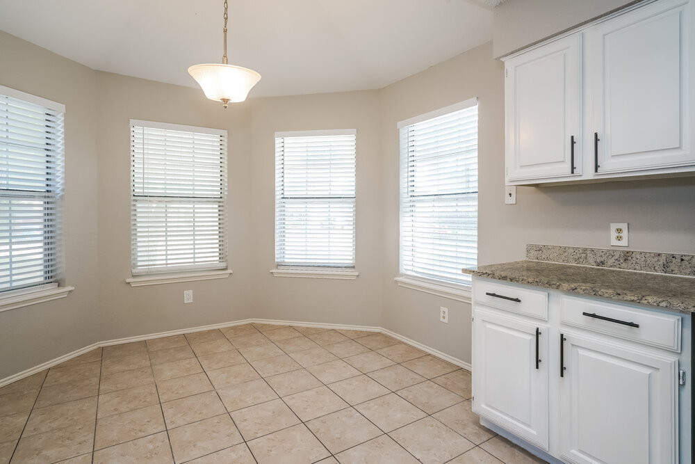 Building Photo - 5016 Santa Fe Ct