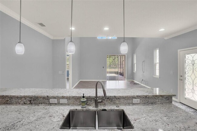 Building Photo - 5632 Siracusa Lane