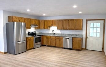 Building Photo - 28 South Ave