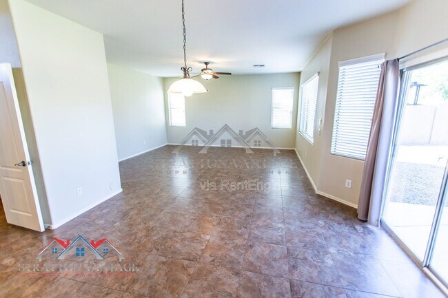 Building Photo - 17932 W Caribbean Ln