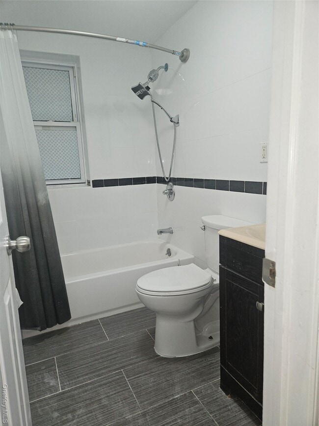 Building Photo - 116-49 147th St