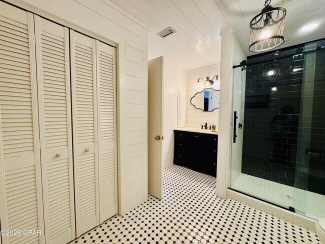 Building Photo - 916 Cobia Dr