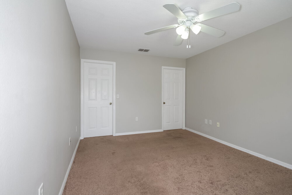 Building Photo - 10404 Summerview Cir