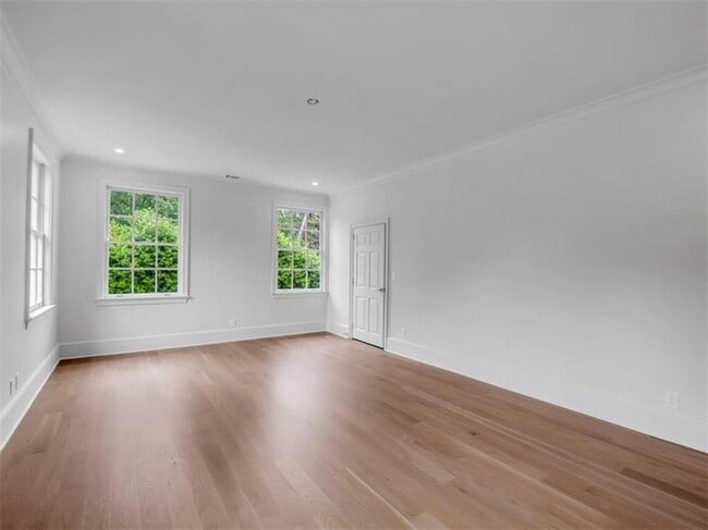 Building Photo - 3625 Tuxedo Rd NW