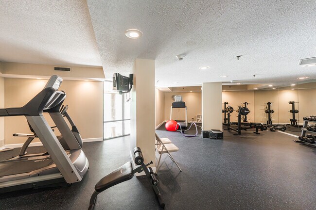 Building Photo - 470 Fawell Blvd