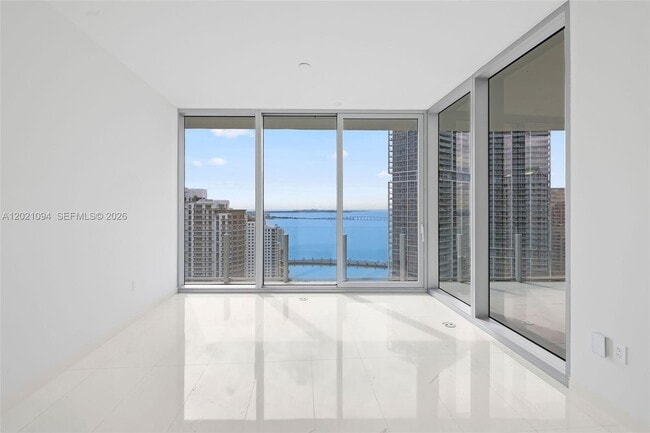 Building Photo - 300 Biscayne Blvd Way