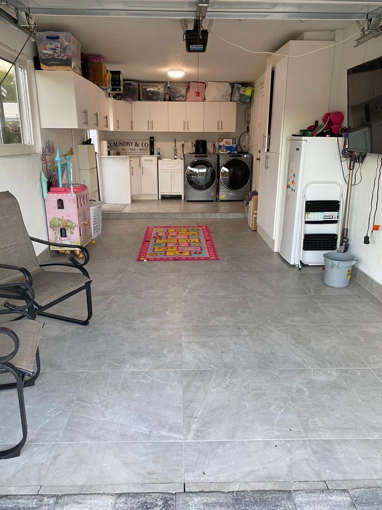 Building Photo - 7303 NW 57th Dr