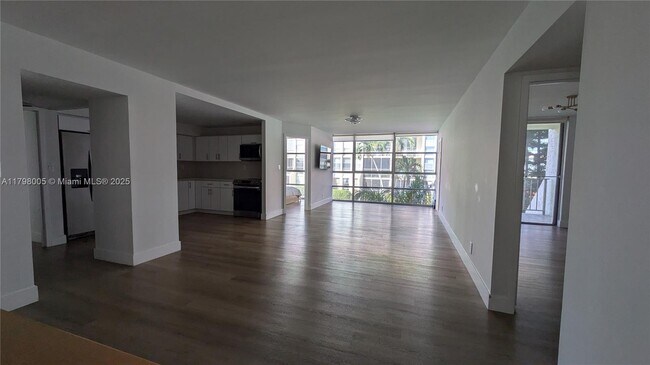 Building Photo - 851 Three Islands Boulevard