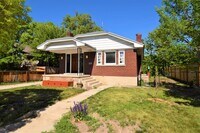 Building Photo - Cute 3 Bed 2 Bath Home in Sugarhouse!!!