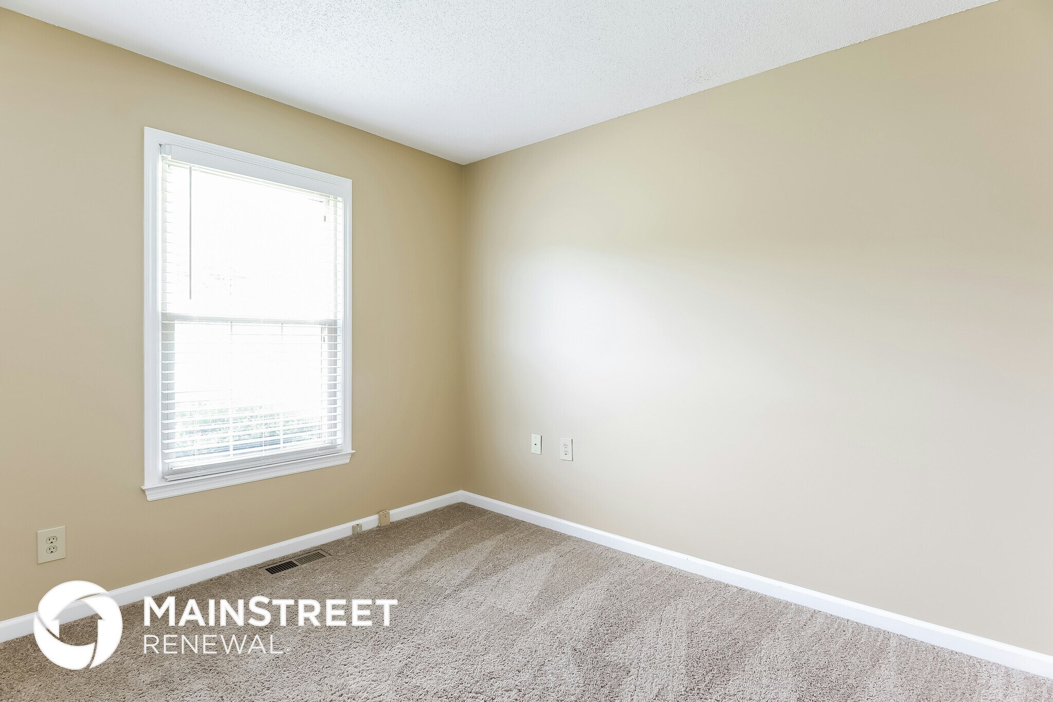 Building Photo - 1001 Sequoia Dr