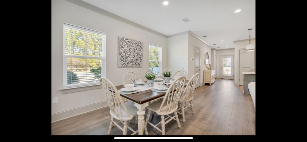 Building Photo - 55 Golden Bell Ct