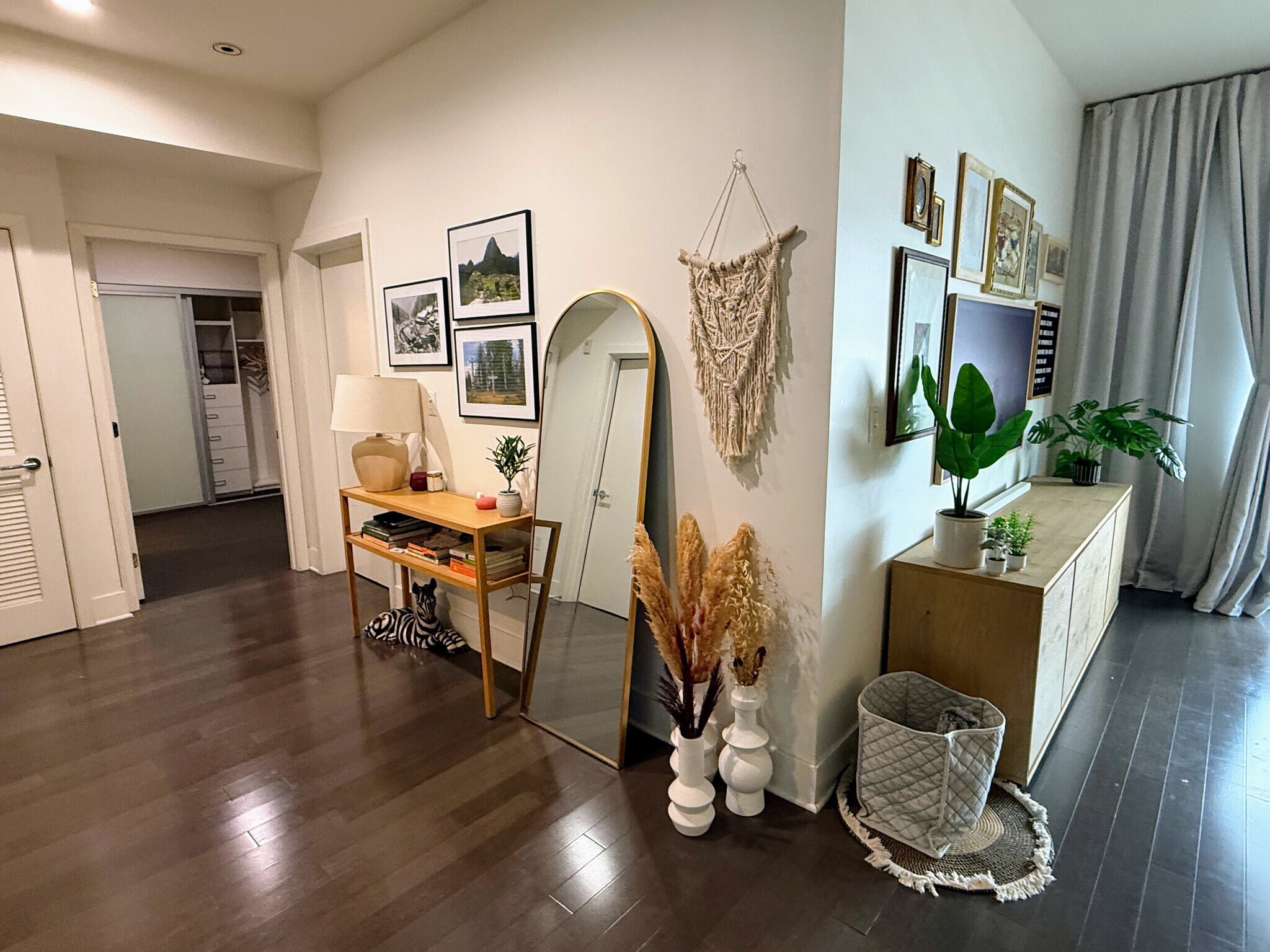 Building Photo - 1700 Sawtelle Blvd