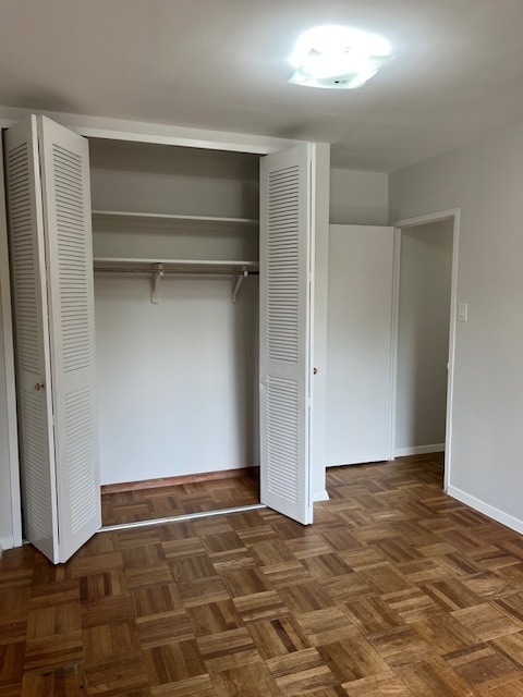 bedroom 1 closet - 4000 Tunlaw Rd NW