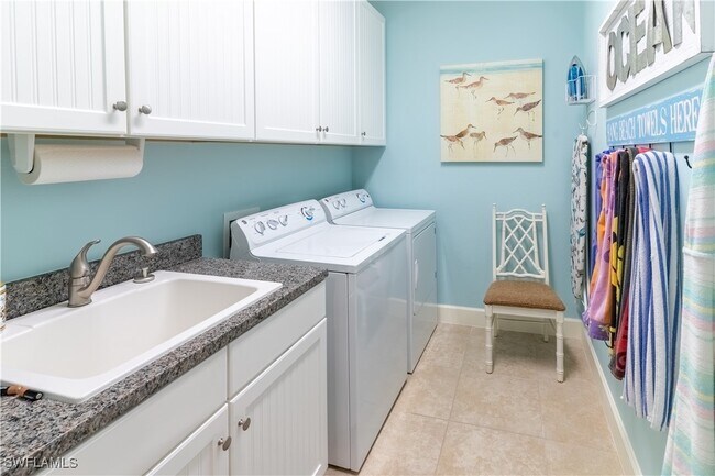 Building Photo - 3280 Miyagi Ln