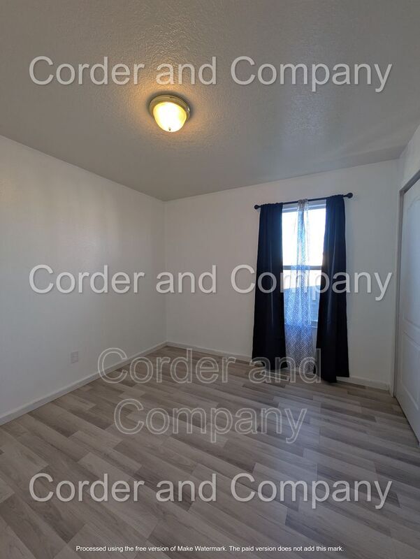 Building Photo - 8000 Vista Estrella Ln SW