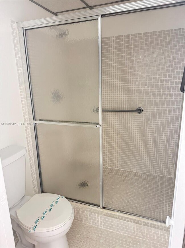 Building Photo - 9620 W McNab Rd