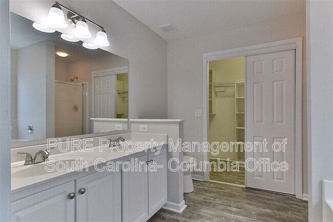 Building Photo - 14 Haven Ridge Pl