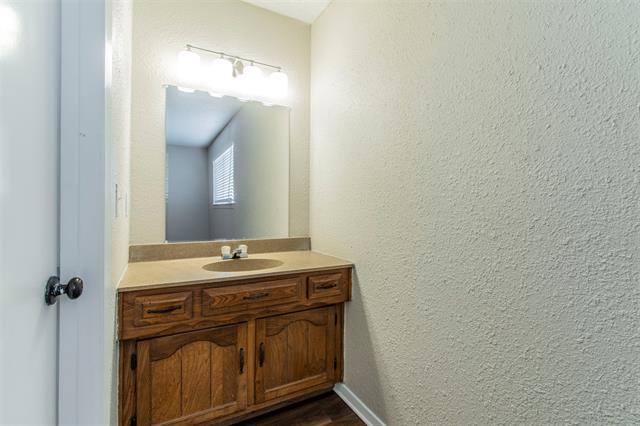 Building Photo - 213 Melinda Dr