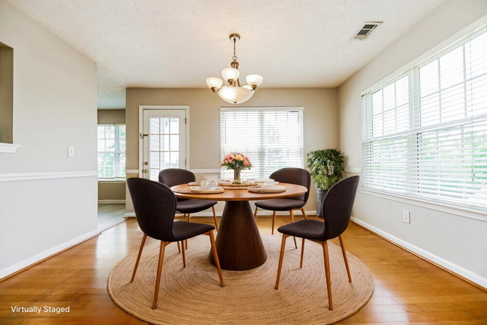 Building Photo - 1309 Kent Manor