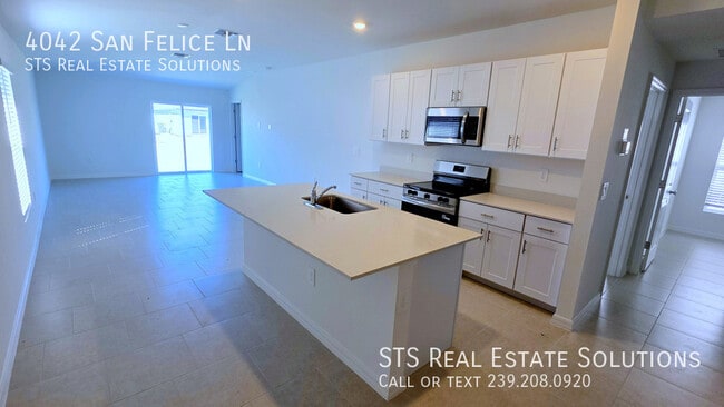 Building Photo - 4042 San Felice Ln