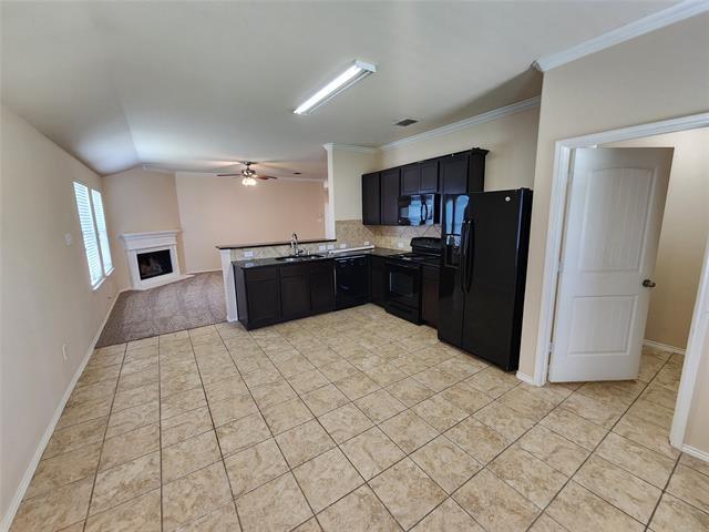 Building Photo - 12222 Big Rock Dr