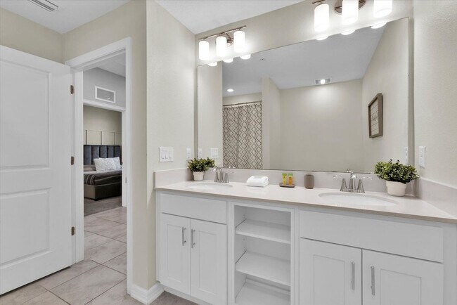 Building Photo - 3151 Paradox Cir