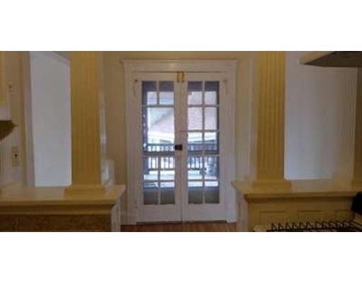 Building Photo - 31 Dennison Ave