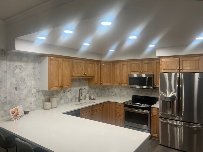 Kitchen - 1512 Larimer St