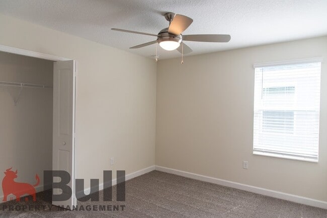 Building Photo - 11808 Campfire Story Ln