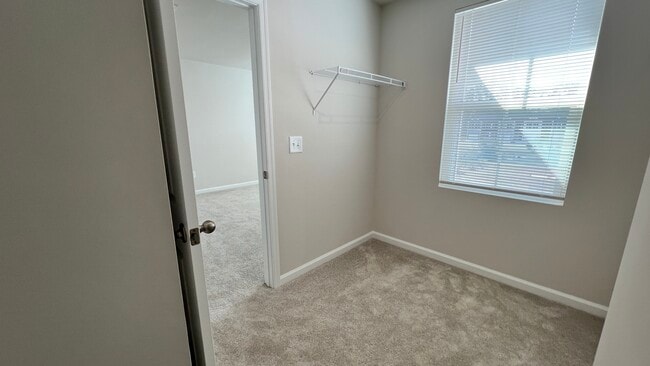 Building Photo - 243 Christiana Ln