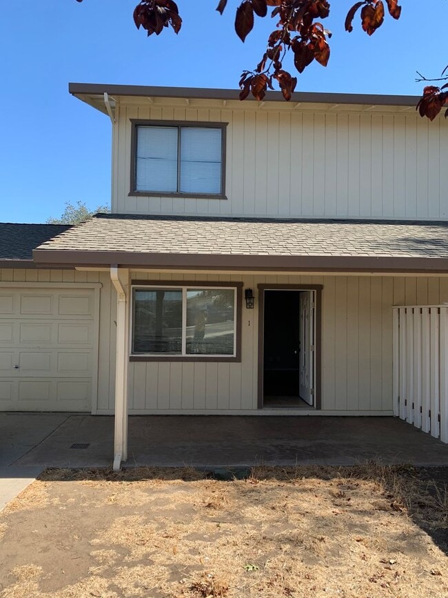 Primary Photo - Beautiful Copperopolis Duplex!