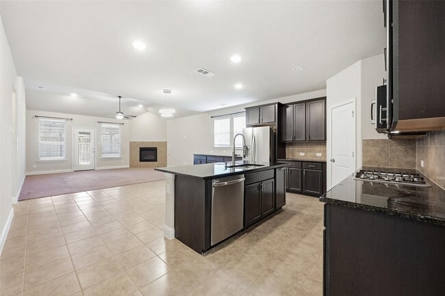 Building Photo - 5460 Blue Quail Dr